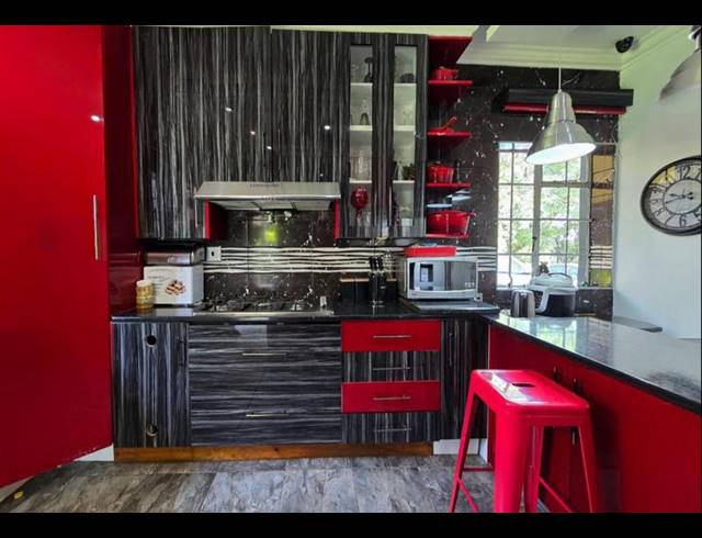 FARM FOR SALE IN WALKERVILLE CENTRAL